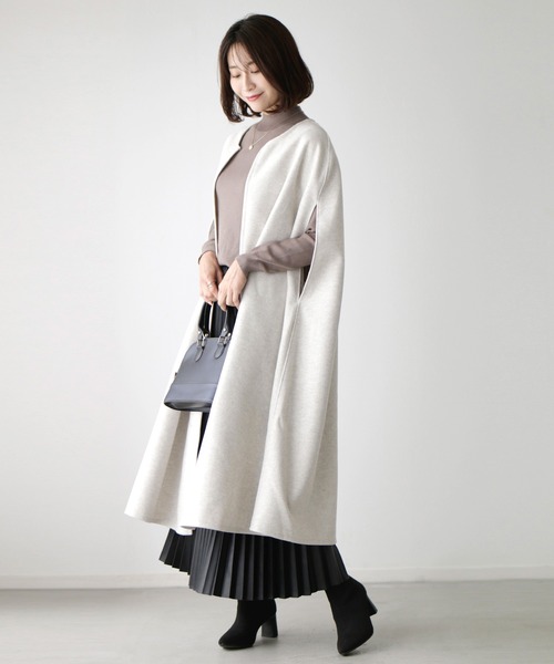 Ehre style(エーレスタイル)の「ハードに見えない!大人のレザープリーツスカート(スカート・レディース・ブラック/ダークブラウン/ベージュ・FREE)」の11枚目の写真