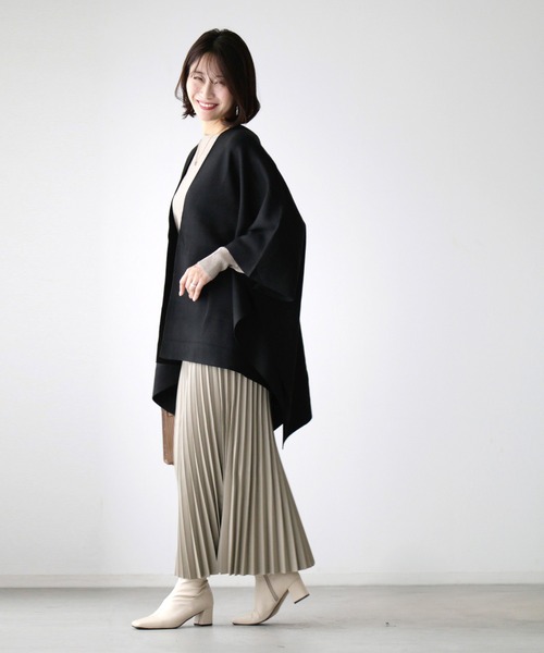 Ehre style(エーレスタイル)の「ハードに見えない!大人のレザープリーツスカート(スカート・レディース・ブラック/ダークブラウン/ベージュ・FREE)」の10枚目の写真