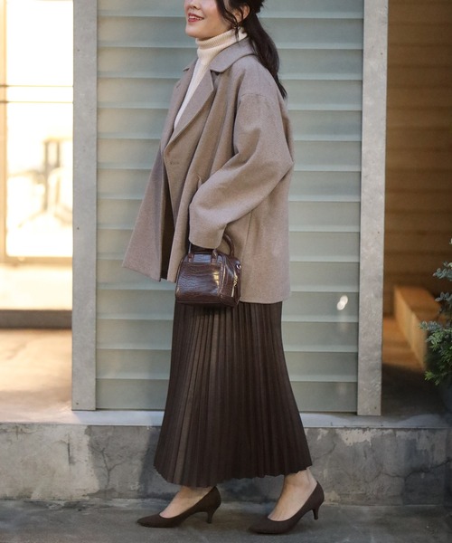Ehre style(エーレスタイル)の「ハードに見えない!大人のレザープリーツスカート(スカート・レディース・ブラック/ダークブラウン/ベージュ・FREE)」の15枚目の写真