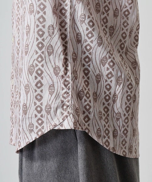 Guess(ゲス)の「GUESS LS COLLINS AOP SHIRT シャツ(シャツ/ブラウス・メンズ・ベージュ・M/L/S)」の14枚目の写真