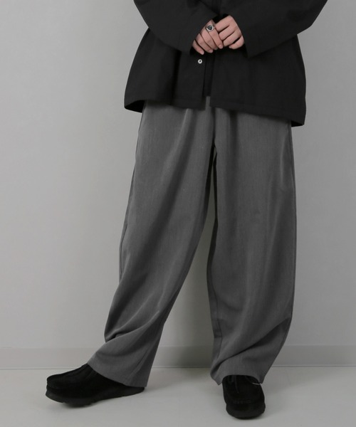 CERCA(チェルカ)の「LEMS/ワイドカーブパンツ(RS/)(スラックス・メンズ・グレー/ブラック・LARGE/MEDIUM/X-LARGE)」の6枚目の写真