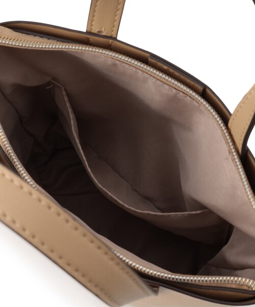 grove（グローブ）の「アシメハンドルバケツ2WAYトート【入卒対応可】（ショルダーバッグ・レディース・グレー/アイボリー/ブラック/マスタード・00）」の10枚目の写真