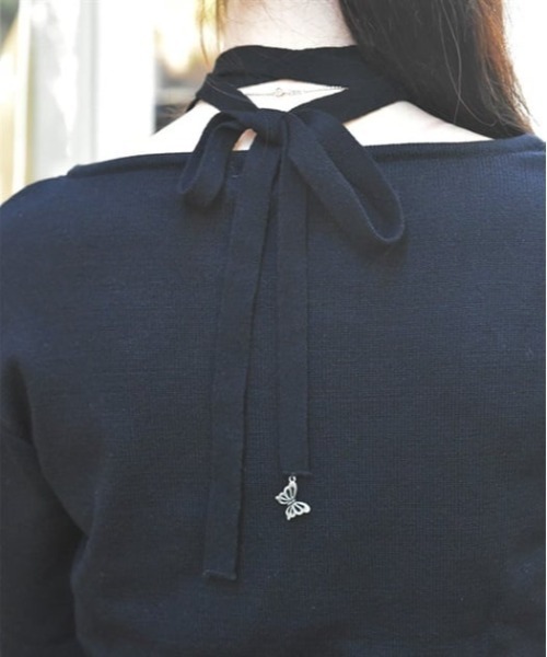 axes femme(アクシーズファム)の「チョーカー風ストラップニット(ニット/セーター・レディース・グレー/ブラック/ダークブラウン・FREE)」の9枚目の写真