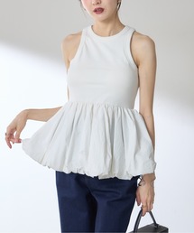 レディースのタンクトップ（ホワイト/白色系・カップ付き