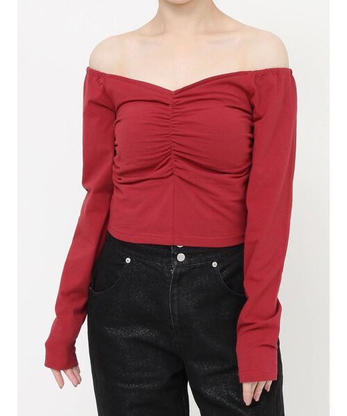 RESEXXY(リゼクシー)の「デコルテギャザーカットトップス(Tシャツ/カットソー・レディース・ホワイト/レッド/ブラック・FREE)」の15枚目の写真