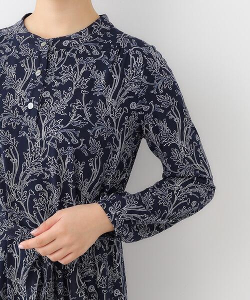 LAURA ASHLEY(ローラアシュレイ)の「【ジャージ素材/洗える/同柄アイテムあり】ナンテール柄 ワンピース(ワンピース・レディース・ネイビー系/ベージュ系・40/38)」の15枚目の写真