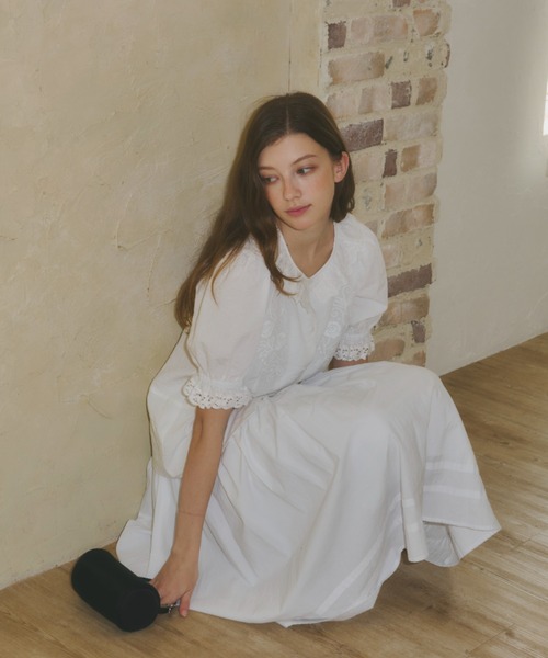 GIUNON（ジウノン）の「embroidery frill puff blouse / エンブロイダリーフリルパフブラウス（シャツ/ブラウス・レディース・ブラック/ホワイト・FREE）」の13枚目の写真