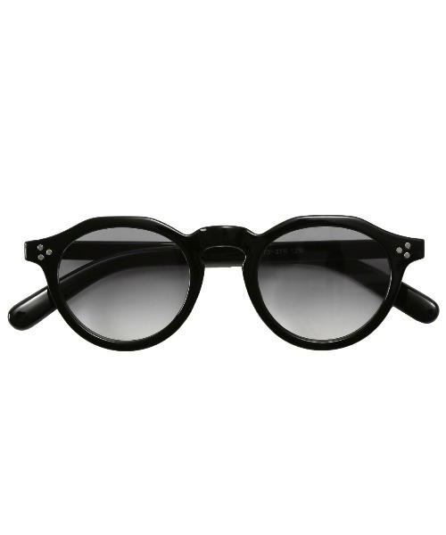 LUXSTYLE(ラグスタイル)の「調光機能付きUVカット六角形サングラス(サングラス・メンズ・ブラック×ブルー/ブラック×グレー/ブラック/ブラウン・FREE)」の11枚目の写真