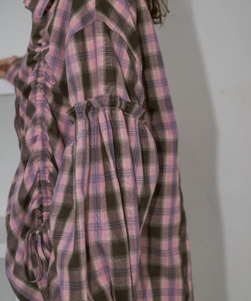 idem(イデム)の「drawstring over shirt/ドロストデザインシャツ(シャツ/ブラウス・レディース・オフホワイト/ピンク・FREE)」の11枚目の写真