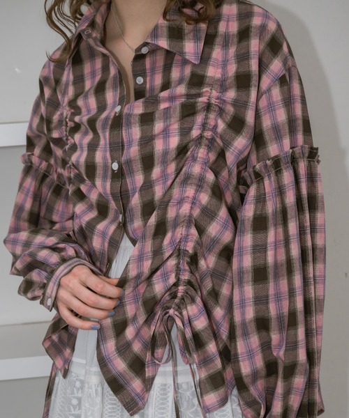 idem(イデム)の「drawstring over shirt/ドロストデザインシャツ(シャツ/ブラウス・レディース・オフホワイト/ピンク・FREE)」の8枚目の写真