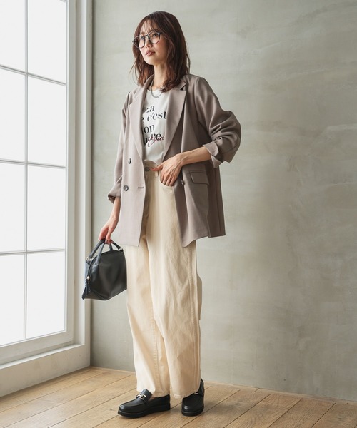 GLOBAL WORK(グローバルワーク)の「リッチクリーンプリントロンT/286046(Tシャツ/カットソー・レディース・スミクロ/グレイッシュベージュ/ホワイト系その他7/ホワイト系その他6/ホワイト系その他5・MEDIUM/SMALL/LARGE)」の8枚目の写真