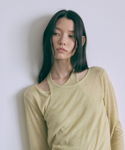 EN NEUME（エンノイム）の「Faux Layer Sheer Ribbed Top（Tシャツ/カットソー・レディース・ブラック/杢グレー/イエロー/ホワイト・FREE）」の6枚目の写真