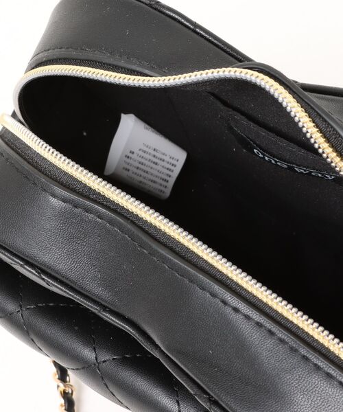 one wayザッカ（ワンウェイザッカ）の「ハートキルティングチェーンバック（ショルダーバッグ・レディース・ブラック/レッド/アイボリー・FREE）」の6枚目の写真