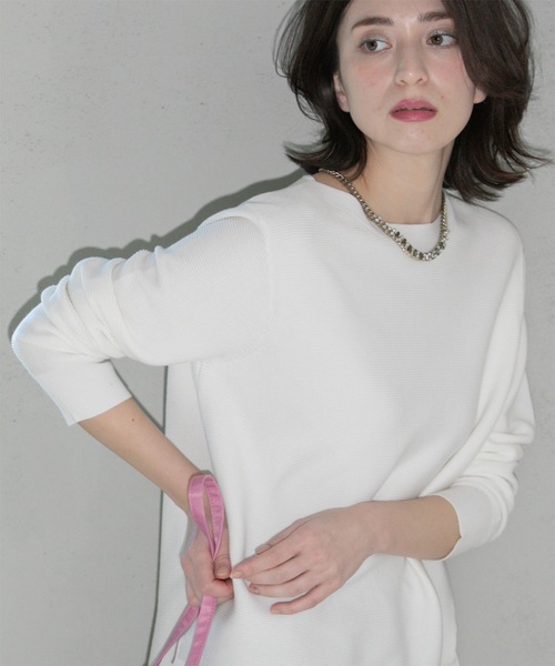 OPAQUE.CLIP（オペークドットクリップ）の「ボートネックニット/オーガニックコットン混【UV/洗濯機洗い可】（ニット/セーター・レディース・ホワイト系3/ブルー/ブラック/イエロー系その他/ホワイト・36/38/42/40）」の7枚目の写真