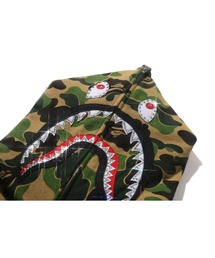 A BATHING APE（アベイシングエイプ）の「ABC CAMO CRYSTAL STONE