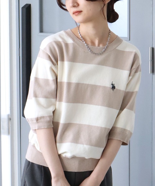 U.S. POLO ASSN.(ユーエスポロアッスン)の「【U.S. POLO ASSN./ユーエスポロアッスン】リブ編み 太ボーダー ショートニット(ニット/セーター・レディース・ブラック/サックスブルー/ベージュ・M/L/LL)」の2枚目の写真