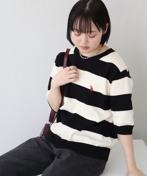 U.S. POLO ASSN.(ユーエスポロアッスン)の「【U.S. POLO ASSN./ユーエスポロアッスン】リブ編み 太ボーダー ショートニット(ニット/セーター・レディース・ブラック/サックスブルー/ベージュ・M/L/LL)」の11枚目の写真