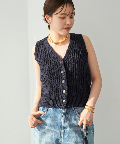 plage(プラージュ)の「COTTON SLUB KNIT ベスト(ベスト・レディース・ネイビー/アイボリー・FREE)」の17枚目の写真