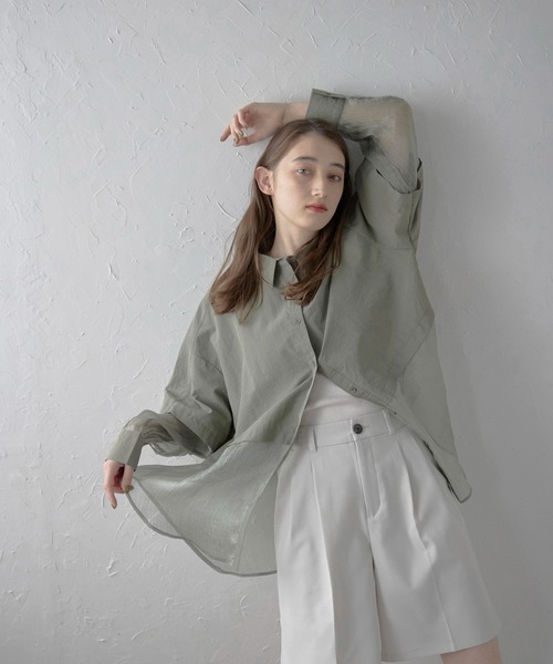 sheer shiny hem shirt / シアーシャイニーヘムナイロンシャツ