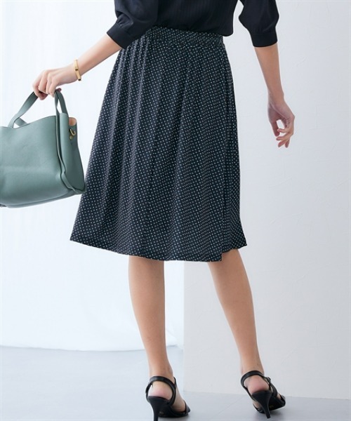 7days Life Styling（セブンデイズライフスタイリング）の「カットソー素材フレアスカート（裏地付）<大きいサイズ有>（スカート・レディース・ブラック/ブラック系2/ベージュ系1/ブラック系1・S/M/L/LL/3L）」の11枚目の写真