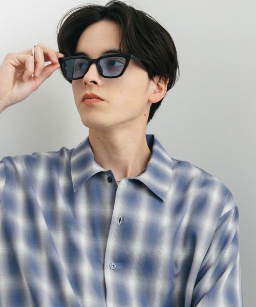 SENSE OF PLACE by URBAN RESEARCH(センスオブプレイスバイアーバンリサーチ)の「キャットアイサングラス(メガネ・メンズ・ブラウン/ブラック系その他/ブラック・ONE)」の2枚目の写真