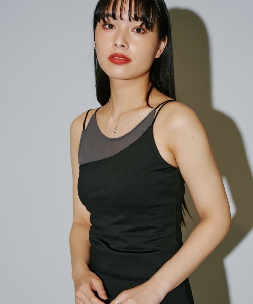 terrace(テラス)の「カップ付きスムースインナーキャミソール (カップ取り外し可能)(キャミソール・レディース・ブラック/チャコールグレー/オフホワイト・MEDIUM)」の6枚目の写真