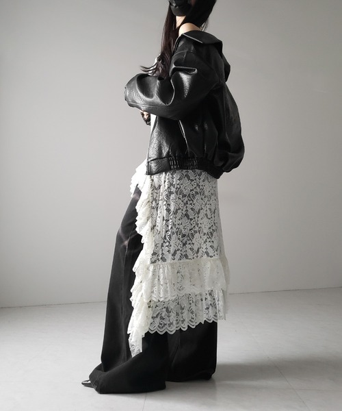 me+em select(ミームセレクト)の「※【 2color 】アシンメトリーフリルレイヤードレースキャミワンピース / asymmetry frill layered lace cami onepiece(ワンピース・レディース・ブラック/アイボリー・FREE)」の12枚目の写真