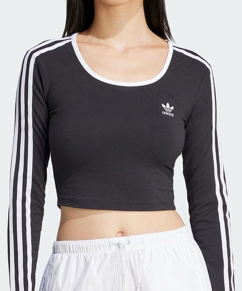 adidas(アディダス)の「adidas/アディダス 3S LS CROP スリーストライプス 長袖クロップTシャツ(Tシャツ/カットソー・レディース・ホワイト/ブラック・L/M/S/XS/XL)」の2枚目の写真