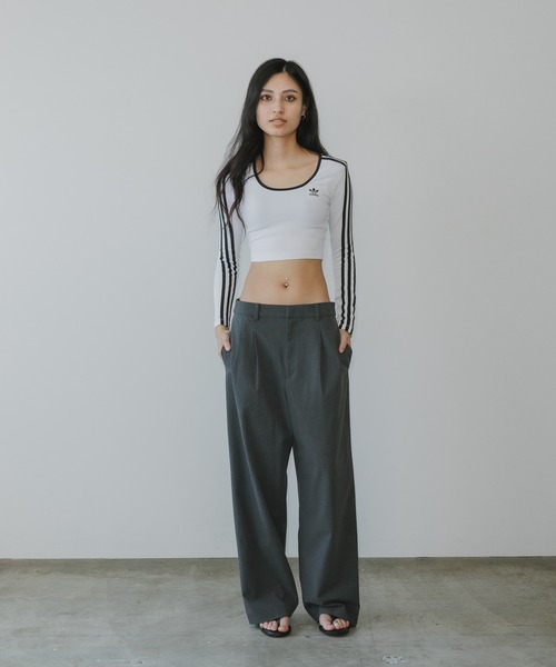 adidas(アディダス)の「adidas/アディダス 3S LS CROP スリーストライプス 長袖クロップTシャツ(Tシャツ/カットソー・レディース・ホワイト/ブラック・L/M/S/XS/XL)」の19枚目の写真