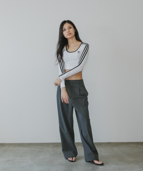 adidas(アディダス)の「adidas/アディダス 3S LS CROP スリーストライプス 長袖クロップTシャツ(Tシャツ/カットソー・レディース・ホワイト/ブラック・L/M/S/XS/XL)」の20枚目の写真