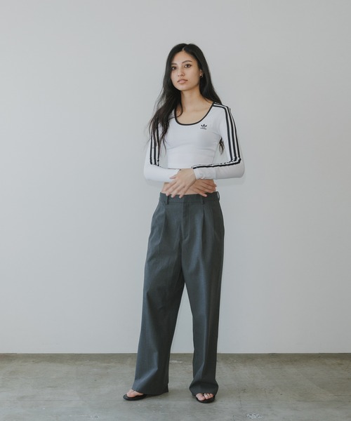 adidas(アディダス)の「adidas/アディダス 3S LS CROP スリーストライプス 長袖クロップTシャツ(Tシャツ/カットソー・レディース・ホワイト/ブラック・L/M/S/XS/XL)」の21枚目の写真