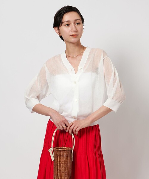 UNITED ARROWS(ユナイテッドアローズ)の「シアー Vネック カーディガン 5SL(カーディガン/ボレロ・レディース・グレー/ライトピンク/ブラック/ナチュラル/ホワイト・FREE)」の9枚目の写真