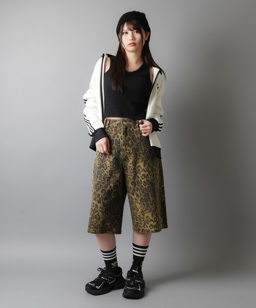 SPINNS（スピンズ）の「去年より柔らかくさらに着心地UP！/カップ付き アメスリタンクトップ/2サイズ・4色展開（タンクトップ・レディース・チャコール/カーキ/オフホワイト/ブラック・M/S）」の17枚目の写真