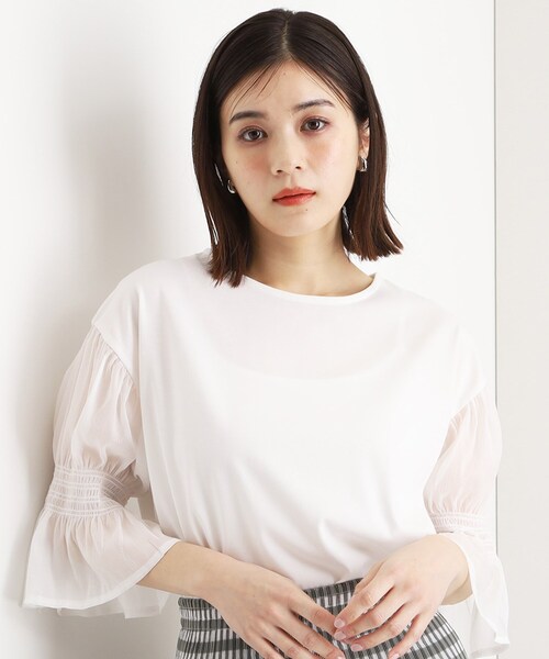 THE SHOP TK (ザ ショップ ティーケー )の「袖シャーリングシアープルオーバー【洗濯機OK】(Tシャツ/カットソー・レディース・グリーン系/ライトイエロー系/オフホワイト/ブラック・12/13)」の2枚目の写真