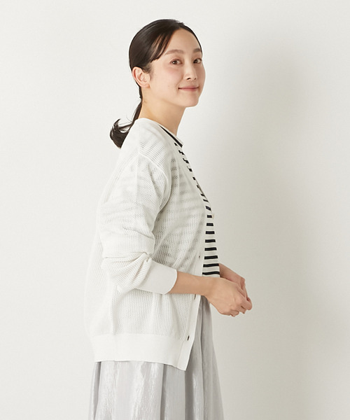 MELROSE claire（メルローズ クレール）の「【コットンメッシュVネックカーディガン】（カーディガン/ボレロ・レディース・ライトイエロー/オフホワイト/ネイビー・FREE）」の6枚目の写真