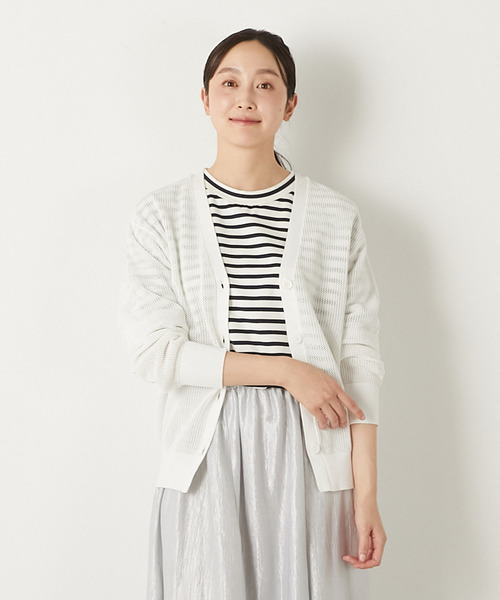 MELROSE claire（メルローズ クレール）の「【コットンメッシュVネックカーディガン】（カーディガン/ボレロ・レディース・ライトイエロー/オフホワイト/ネイビー・FREE）」の7枚目の写真