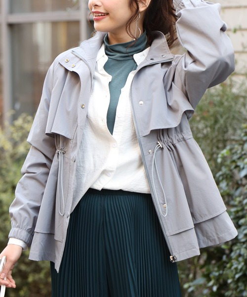 Ehre style(エーレスタイル)の「2wayで楽しむ綺麗めでカワイイギャザーブルゾン(ブルゾン・レディース・アイボリー/ベージュ/ブルーグレー・FREE)」の11枚目の写真
