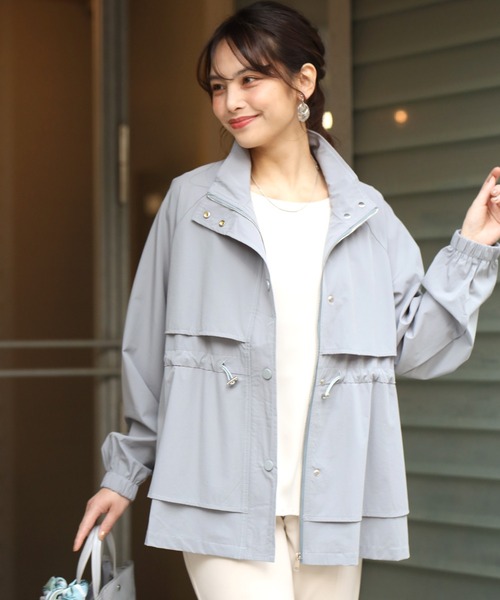 Ehre style(エーレスタイル)の「2wayで楽しむ綺麗めでカワイイギャザーブルゾン(ブルゾン・レディース・アイボリー/ベージュ/ブルーグレー・FREE)」の15枚目の写真