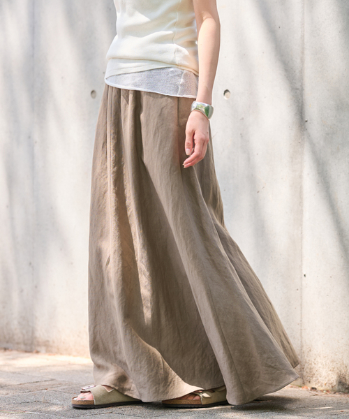 FRAMeWORK(フレームワーク)の「リヨセルラミーフレアスカート(スカート・レディース・ブラック/ホワイト/モカ/ブルー系その他・36/38/40)」の6枚目の写真