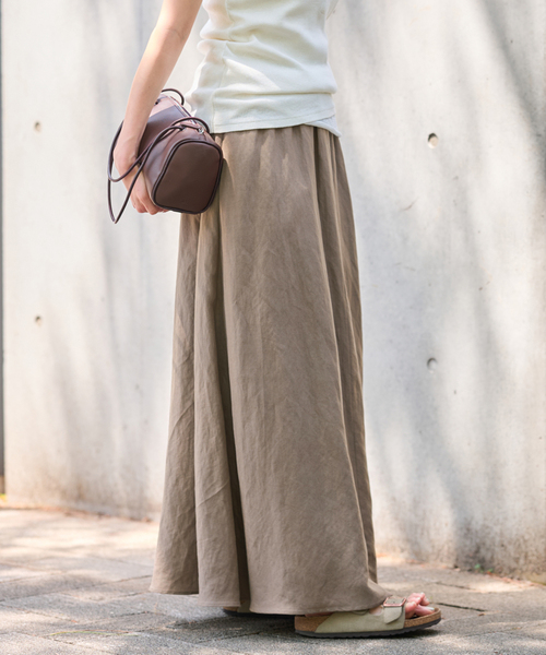 FRAMeWORK(フレームワーク)の「リヨセルラミーフレアスカート(スカート・レディース・ブラック/ホワイト/モカ/ブルー系その他・36/38/40)」の7枚目の写真