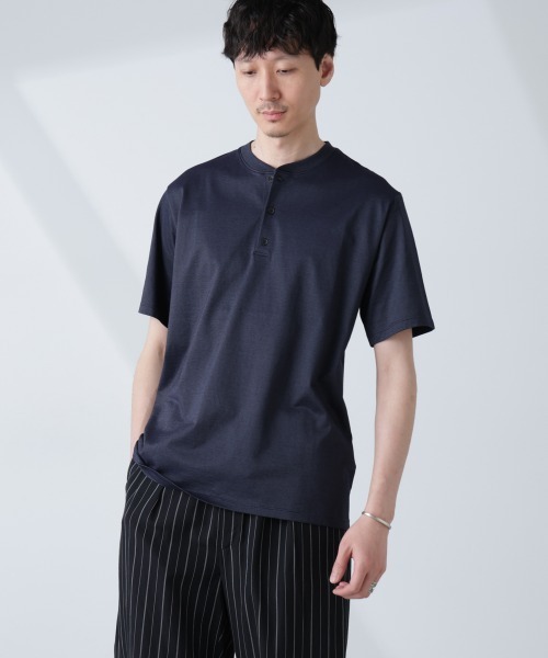 NANO universe（ナノユニバース）の「ソラーロライトストレッチヘンリーネックTシャツ（セットアップ可）（Tシャツ/カットソー・メンズ・ネイビー/カーキ・M/L）」の18枚目の写真