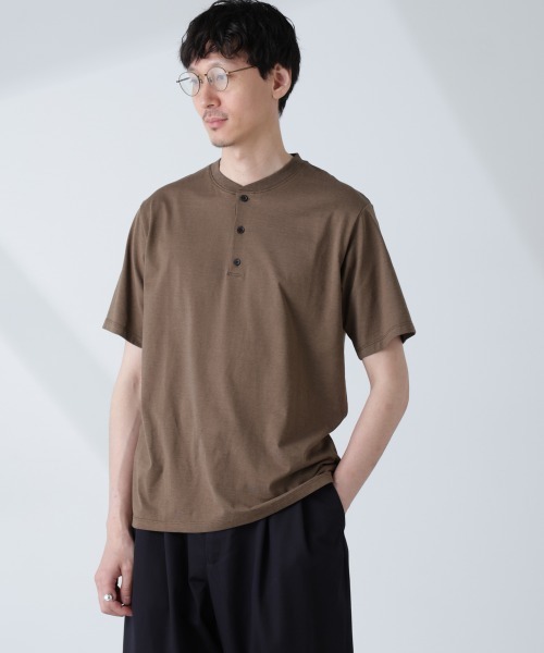 NANO universe（ナノユニバース）の「ソラーロライトストレッチヘンリーネックTシャツ（セットアップ可）（Tシャツ/カットソー・メンズ・ネイビー/カーキ・M/L）」の12枚目の写真
