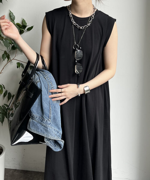 DouDou（ドゥドゥ）の「シルケットスムースフレアカットワンピース（ワンピース・レディース・ブラック/オリーブ/レッド・FREE）」の2枚目の写真