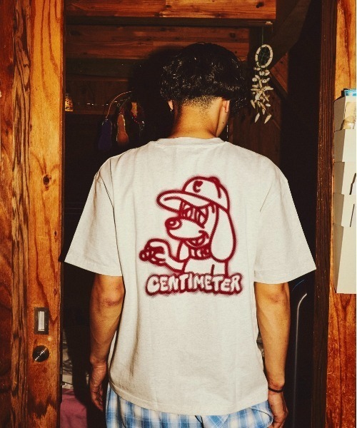 centimeter(センチメーター)の「BLUR RULER TEE(Tシャツ/カットソー・メンズ・ピンク/杢グレー/スミクロ・MEDIUM/LARGE/X-LARGE)」の11枚目の写真