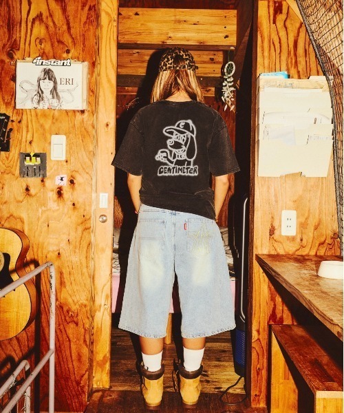 centimeter(センチメーター)の「BLUR RULER TEE(Tシャツ/カットソー・メンズ・ピンク/杢グレー/スミクロ・MEDIUM/LARGE/X-LARGE)」の14枚目の写真