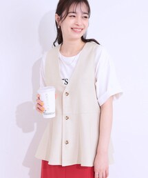 ペプラム」に該当するベスト（ホワイト/白色系）ファッション