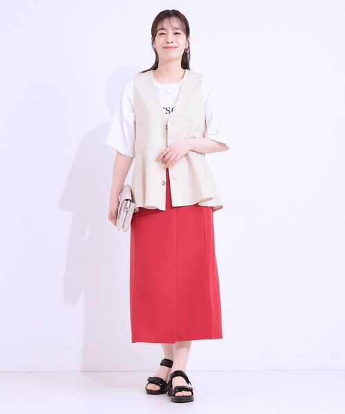 DRESKIP(ドレスキップ)の「【S-LL】いつものコーデにプラスワン 麻混ペプラムベスト(ベスト・レディース・ブラック/オフホワイト/ベージュ・01/02/04/03)」の6枚目の写真