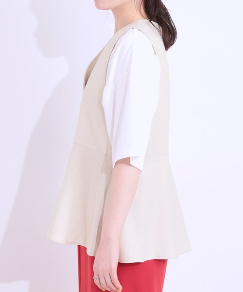 DRESKIP(ドレスキップ)の「【S-LL】いつものコーデにプラスワン 麻混ペプラムベスト(ベスト・レディース・ブラック/オフホワイト/ベージュ・01/02/04/03)」の17枚目の写真