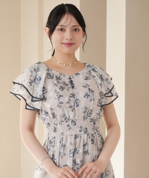 ASTORIA ODIER（アストリアオディール）の「オパール花柄ワンピース（ワンピース・レディース・ホワイト/ブルー・MEDIUM）」の17枚目の写真