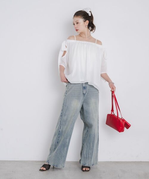 kivi（キヴィ）の「offshoulderribbonBL（シャツ/ブラウス・レディース・ブラック/オフホワイト/ブルー・FREE）」の17枚目の写真